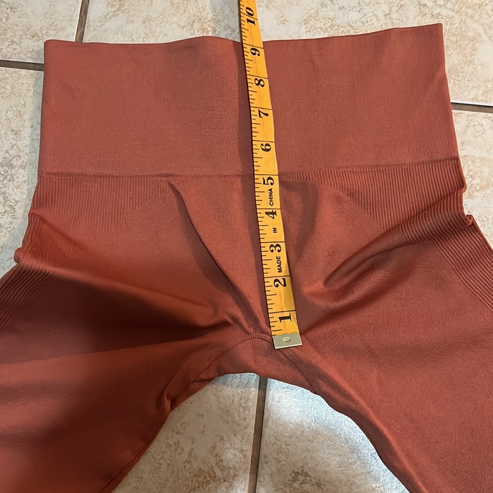 SET Active Rust Leggings - Picture 6 of 12